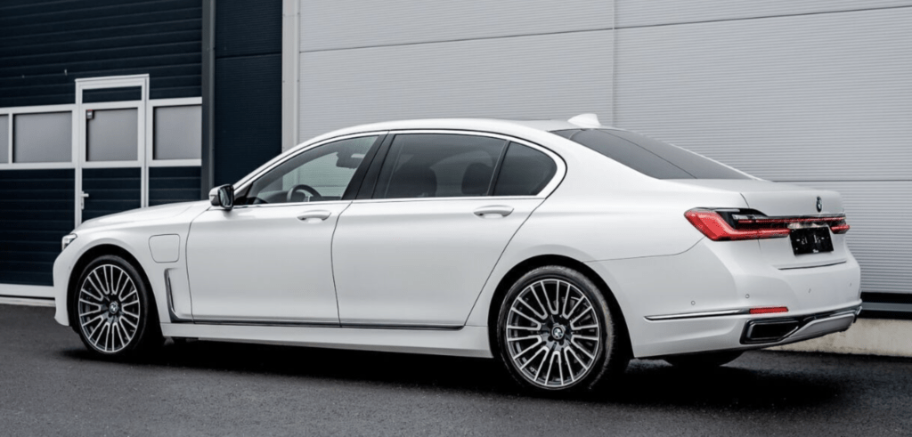 BMW 745 Le Xdrive 3.0 R6 290kW